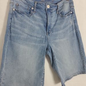 Seven for all Mankind Jean Shorts Bermuda Size 14 Stretch Light Wash